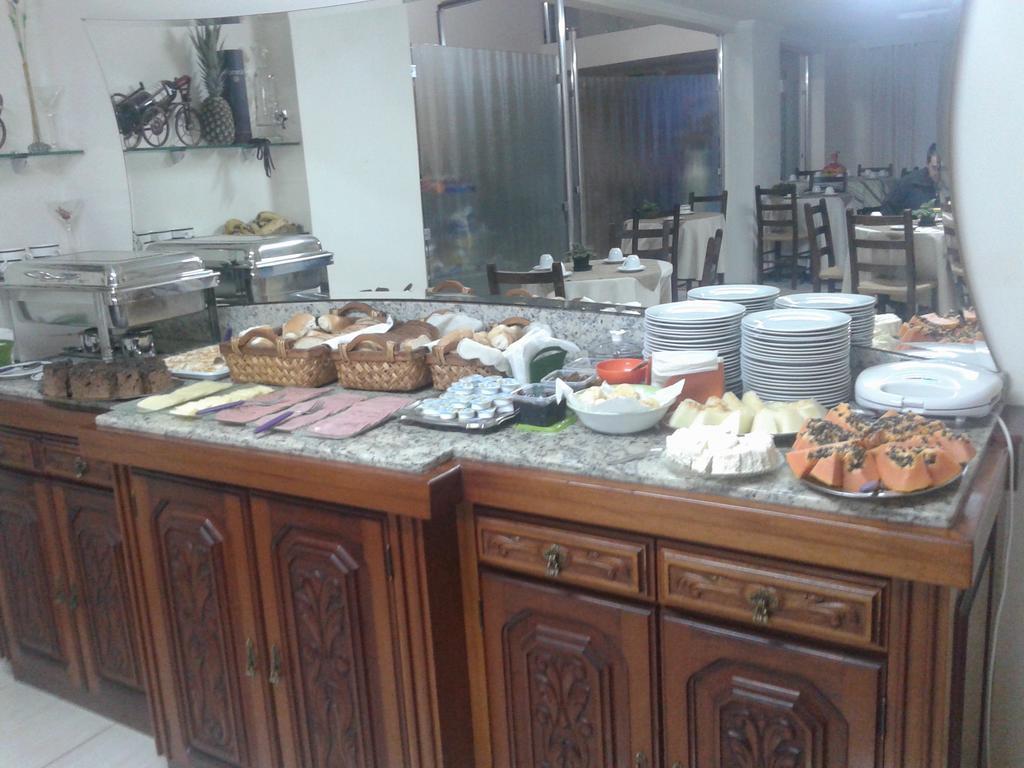 Hotel Monet Erechim Bagian luar foto
