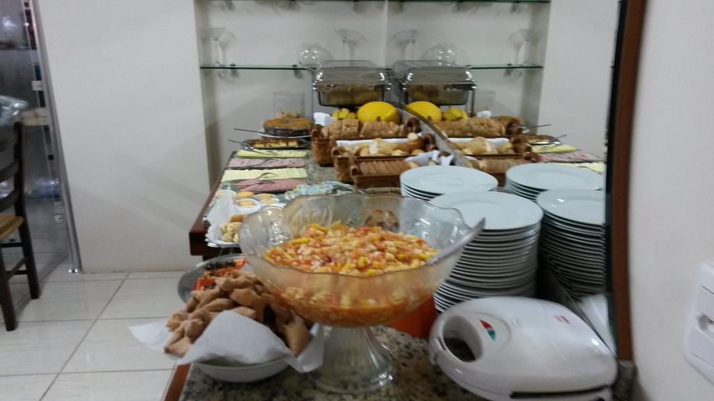 Hotel Monet Erechim Bagian luar foto