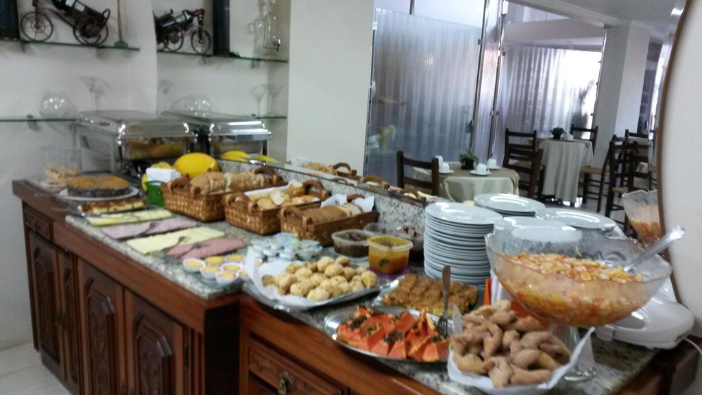 Hotel Monet Erechim Bagian luar foto