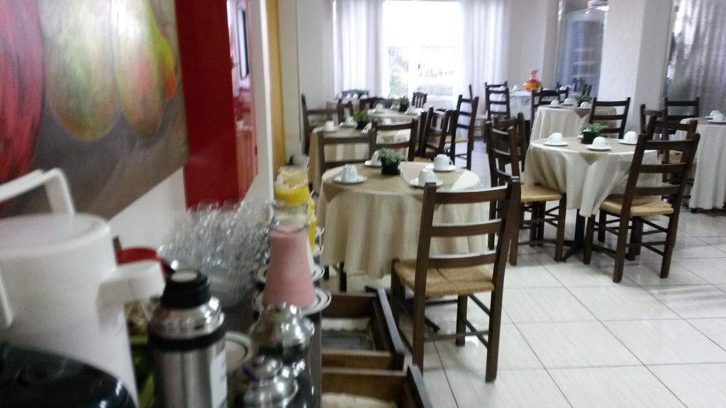 Hotel Monet Erechim Bagian luar foto