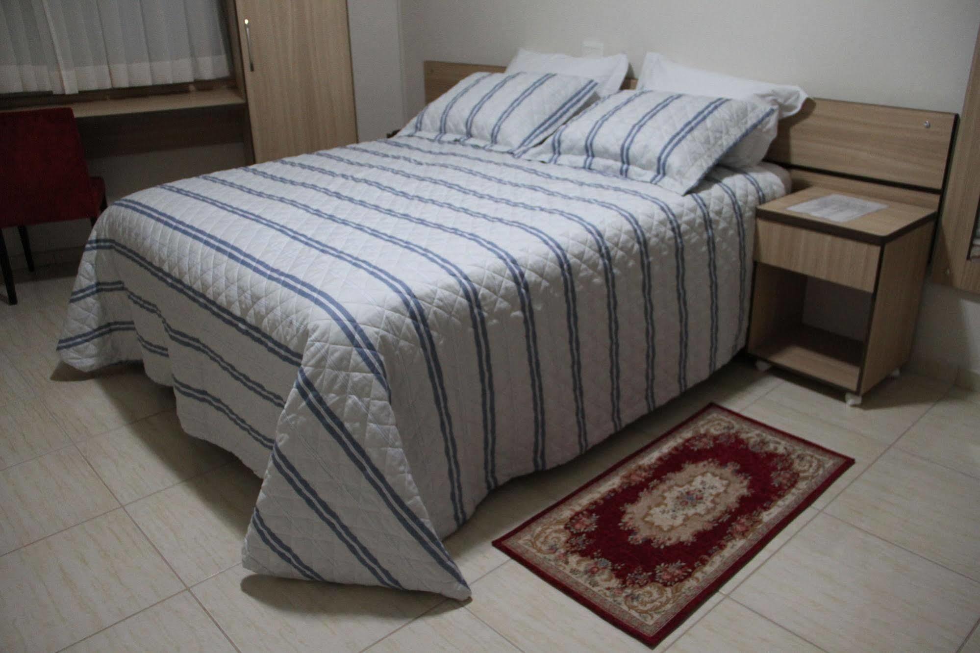 Hotel Monet Erechim Bagian luar foto