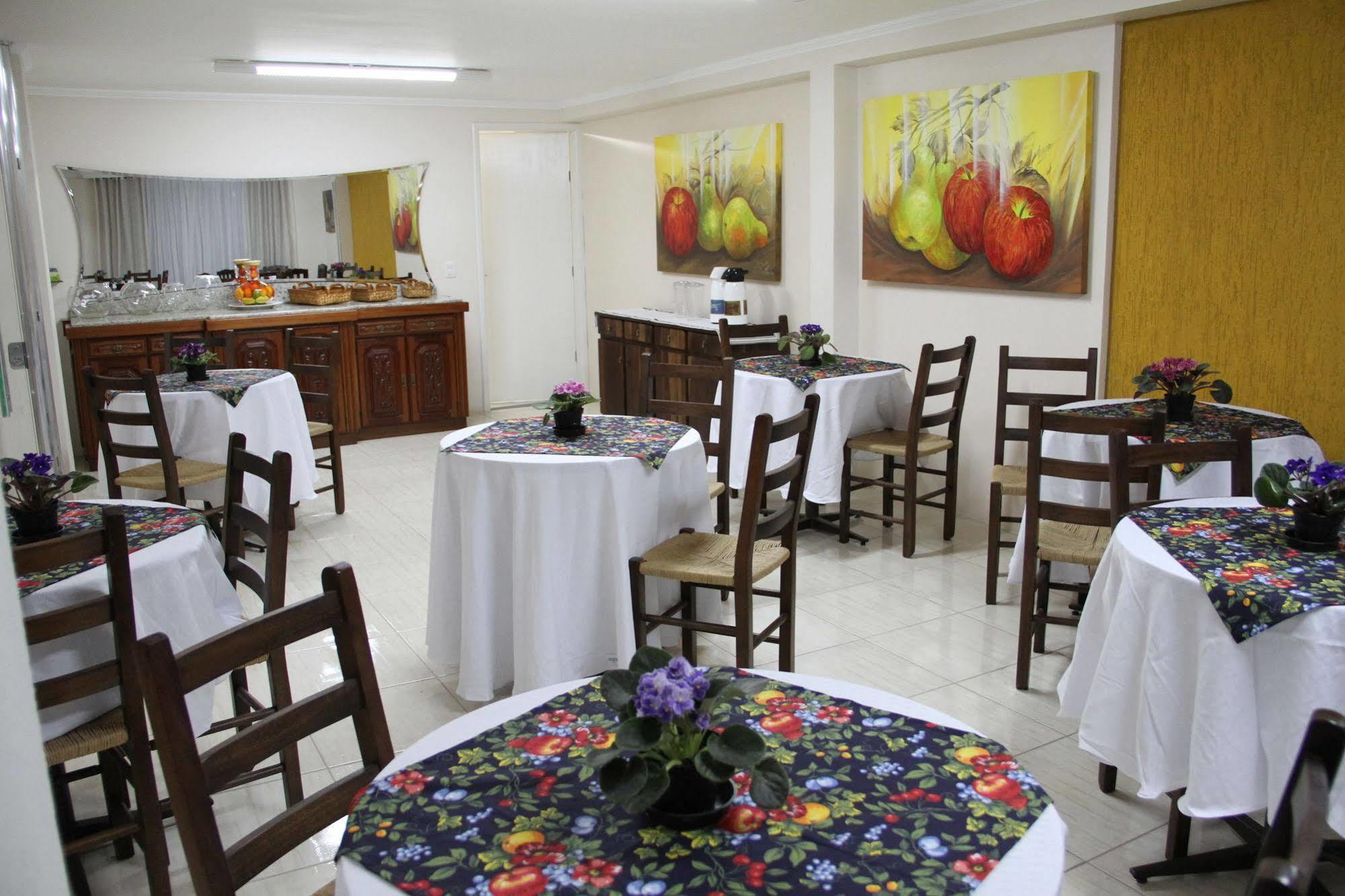 Hotel Monet Erechim Bagian luar foto